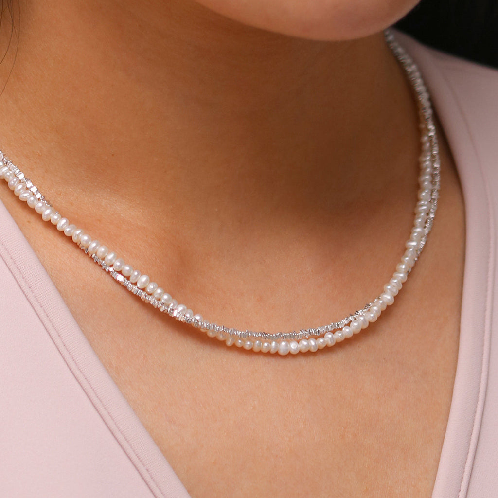 Pearl layered necklace